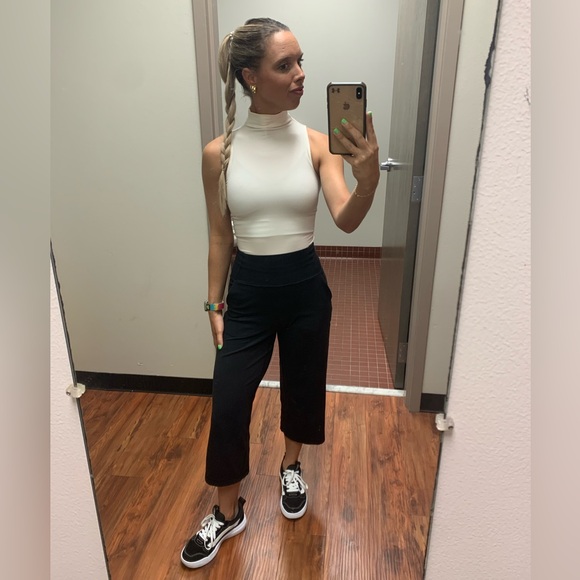 Meet your Posher, Emily - Picture 1 of 1